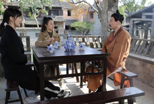 东兴证券 探秘神奇的麻醉，上海三甲医院医生自编自导医学科普穿越片